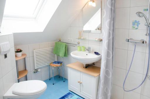 Ferienwohnung Stockrose Миделхаген Екстериор снимка